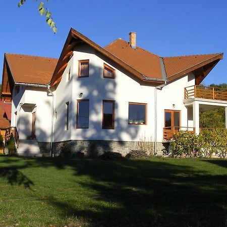 Casa Lacul Mierlei Sovata Exterior foto